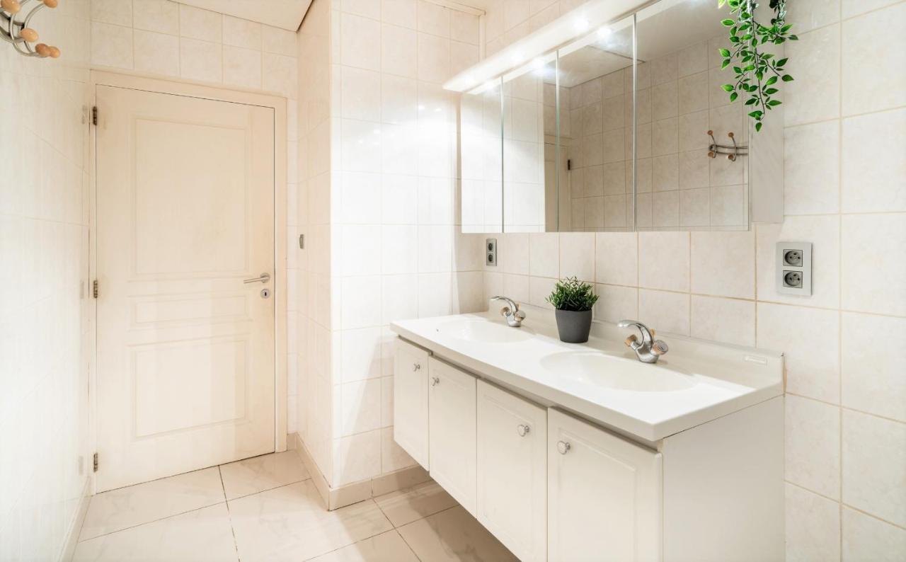 Saint Pauls Central Residence Anversa Esterno foto